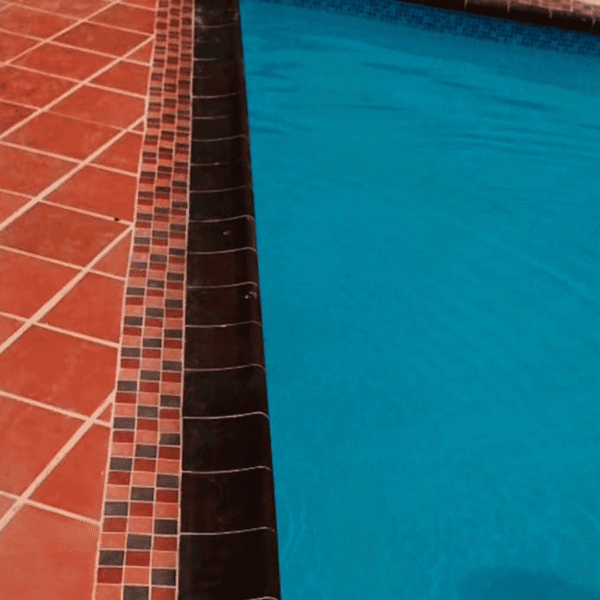 BORDE PISCINA - Imagen 3